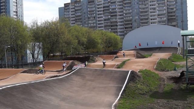 Заезд 10. Круг 3. Мальчики 2006-2007 г.р., Всероссийские соревнования, велодром Бутырский смотреть онлайн