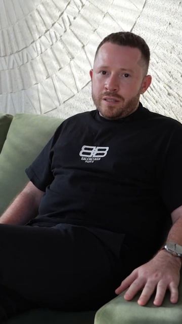 Диван по индивидуальному заказу #дизайнинтерьера #интерьер #дизайн #дизайнквартиры #ремонт смотреть онлайн