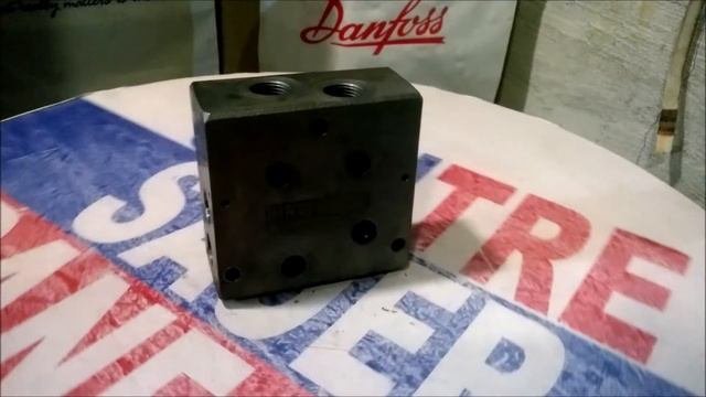 Рабочая секция 157B6200 PVG32 Наличие! PVB BSP G1/2 Danfoss Power Solutions Зауэр-Данфосс Sauer