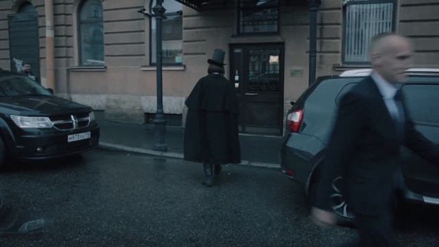 Гоголь близко