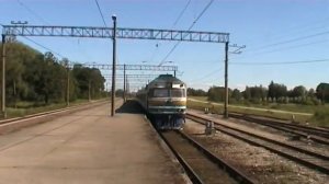 Дизель-поезд ДР1А-224 на ст. Лагеди / DR1A-224 DMU at Lagedi station
