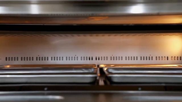 4 Layer Bakery Oven смотреть онлайн