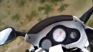 Honda NSR R 125 CC 120 kmh vs. Caggiva Freccia 125 CC + Honda NSR driving!! top speed