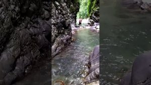 Узкое место на реке Бзогу