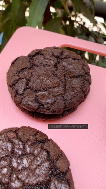 Brookie Sandwich 😋 Navi Mumbai Homebaker #youtubeshorts #cookies #ytshorts #viral #desserts #nutell смотреть онлайн