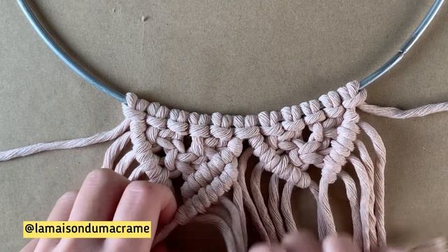 Macrame Mandala tutorial- How to make a macrame mandala for beginners. смотреть онлайн