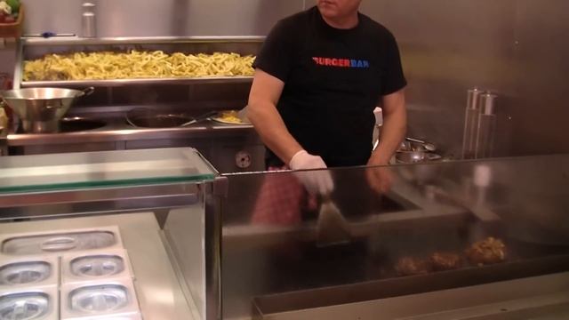 Burger Bar new location смотреть онлайн