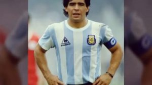 Топ 10 лучших футболистов