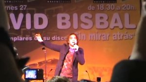 BISBAL CANTANDO  EN FIRMA  NUEVO CENTRO VALENCIA 1