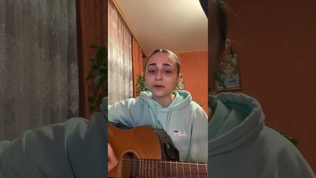 Деревенская гитара покоряет узкий стрим 😄😄! смотреть онлайн