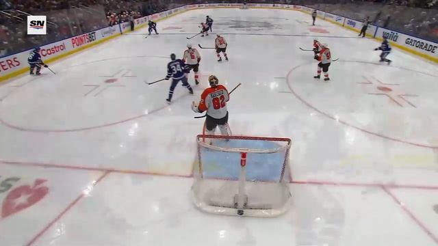 Maple Leafs' Matthew Knies buries rebound for his fourth goal in as many periods