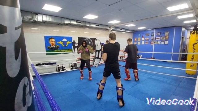 Тренировка По Кикбоксингу💪Приглашаю Друзья!!! В Наш Самый Дружный и Сплоченный!!! Клуб Гладиатор смотреть онлайн