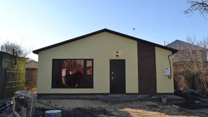 Продам 2-х комнатный новый дом за 2 700 000 руб. с пропиской Крым г. Симферополь.