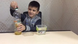 Эксперимент вода и масло для детей