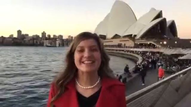 FREDS SWIM ACADEMY Australia: Dr. Trish Roudnew смотреть онлайн