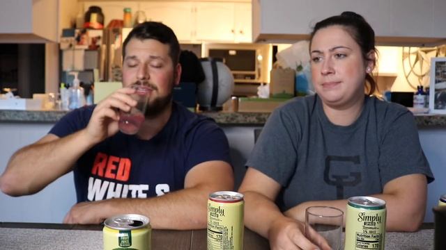 Simply Spiked Lemonade Review|King Of Lemonade Seltzer!??|SOLD OUT EVERYWHERE! смотреть онлайн