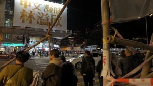 Mong Kok Night Walk | Neon Lights, Street Performers & Hong Kong’s Vibrant Soul