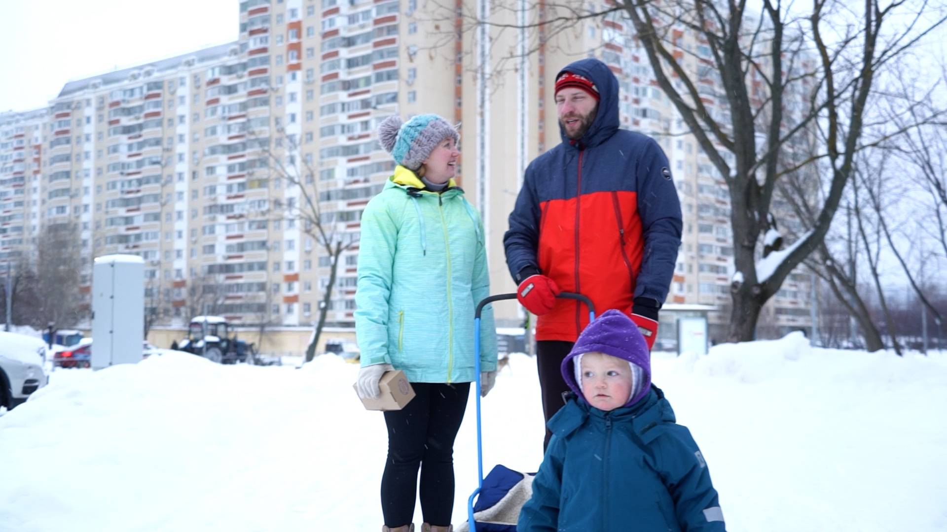 Зимняя прогулка с малышом