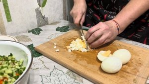 Салат с красной рыбой