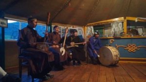 Тувинское горловое пение