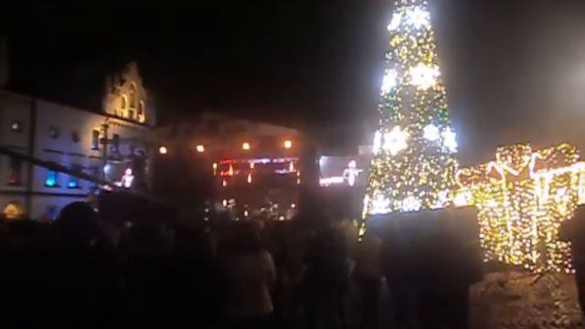 Жизнь в Польше.31 декабря.концерт на главной площади города. смотреть онлайн