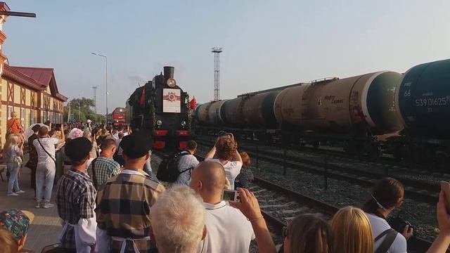 Покровск