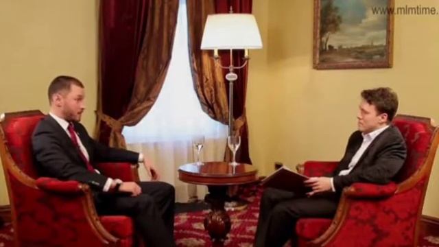 Почему финансовые пирамиды популярны? смотреть онлайн