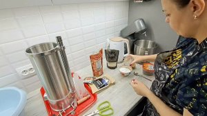 решили ОПРОБОВАТЬ ШПРИЦНАКОЛБАСИЛИ