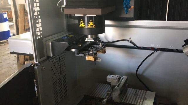 Sodick AD35L смотреть онлайн