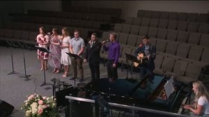 Пение [После дождя]...группа молодых людей 🎶