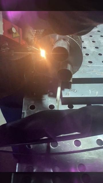 Сварочные работы. Аппарат лазерной сварки SEKIRUS SVR 1500, толщина металла до 6 мм.