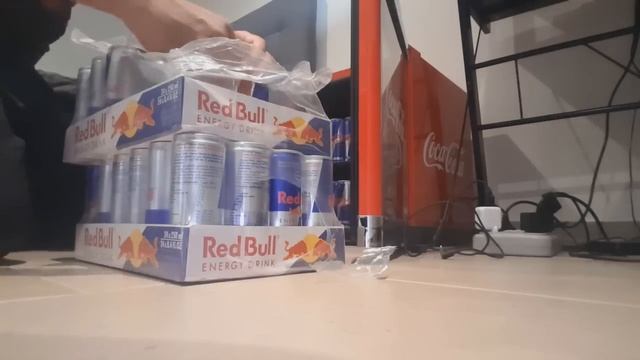 Mon plus gros Stock de Red Bull !! смотреть онлайн