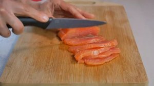 Бутерброды с красной рыбой и огурцом пошаговый рецепт