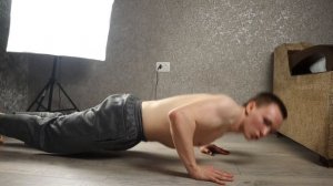 100 Отжиманий В День Челлендж