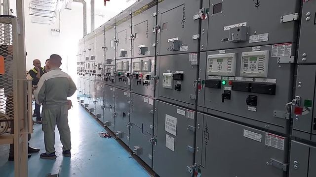 Testing And Commissioning of 13.8 kv Switch Gear смотреть онлайн