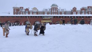 В Йошкар-Оле прошли манёвры исторических реконструкторов «Зимний Кремль»