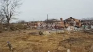 Оператор российского дрона на оптоволокне играет в догонялки с  ВСУ под Махновкой около Суджи