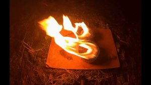 Поджигаю фигуры из спичек  (Перезалив)