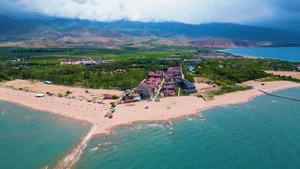 Пансионат Взморье Резорт: Идеальный отдых на Иссык-Куле с высоты дрона