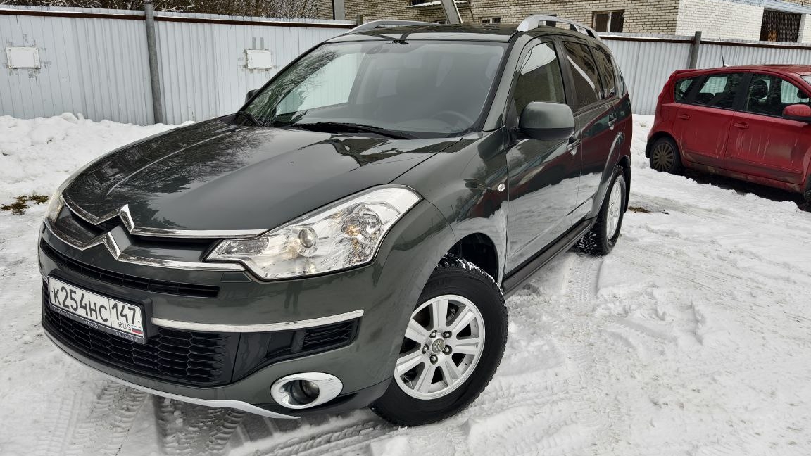 В продаже Citroen C-Crosser 2011