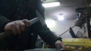 Делал  воронки из белой жести .