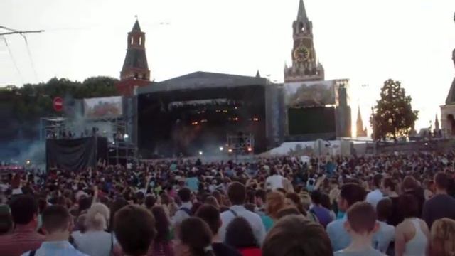 Linkin Park - Breaking the Habit - Moscow 23.06.2011 смотреть онлайн
