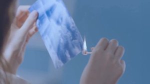 GFRIEND - Fallin' Light