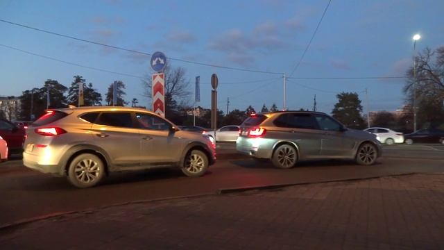 Дорожные пробки на Зиповской. смотреть онлайн