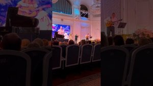 Медовый, аметистовый.  Брунец Михаил с Натальей Макаровой и Владимиром Бессоновым.