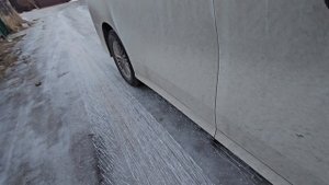 Alphard Ayh30/Лёд/4WD действительно работает, на снегу не мог спровоцировать пробуксовку.