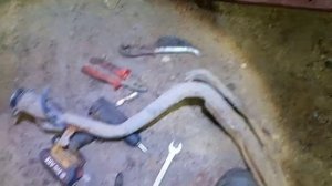 Outlander американец замена бака горлови́ны на пластик заднего подрамника трубки evap mitsubishi 2,