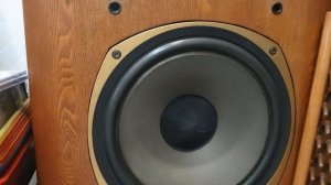 tess :TANNOY DU386 good