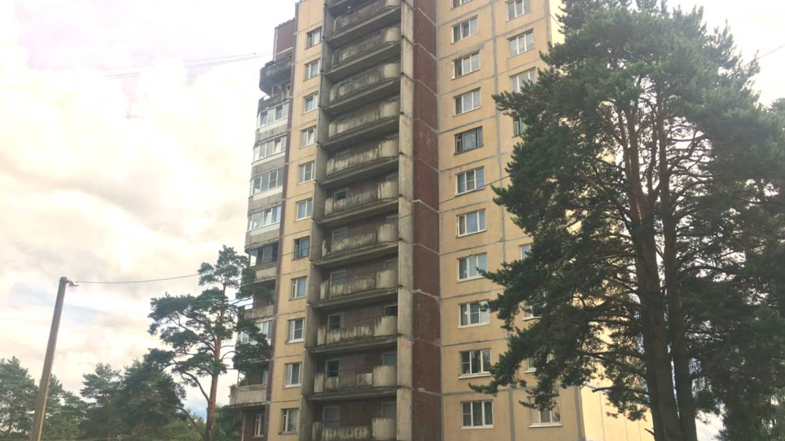 2- ком.кв.В пос.Приладожский