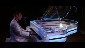 Прозрачный рояль Блютнер германского производства (элита)